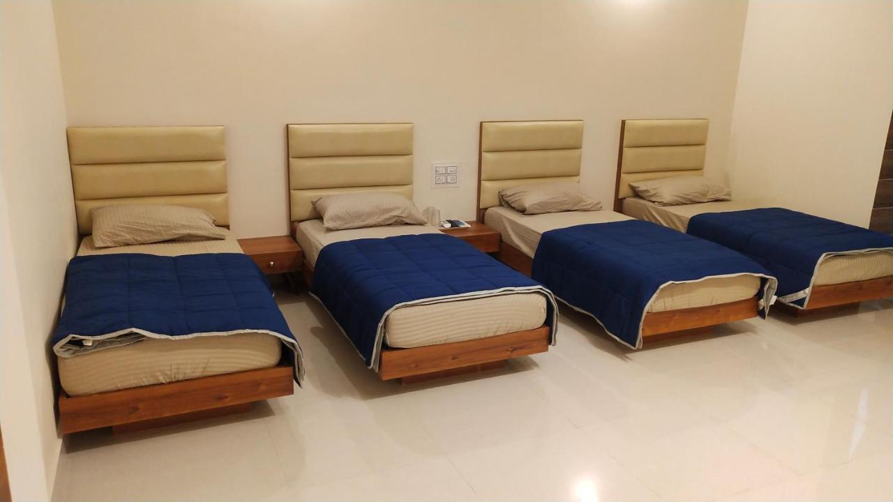 Hotel Kailash Virpur Exterior photo