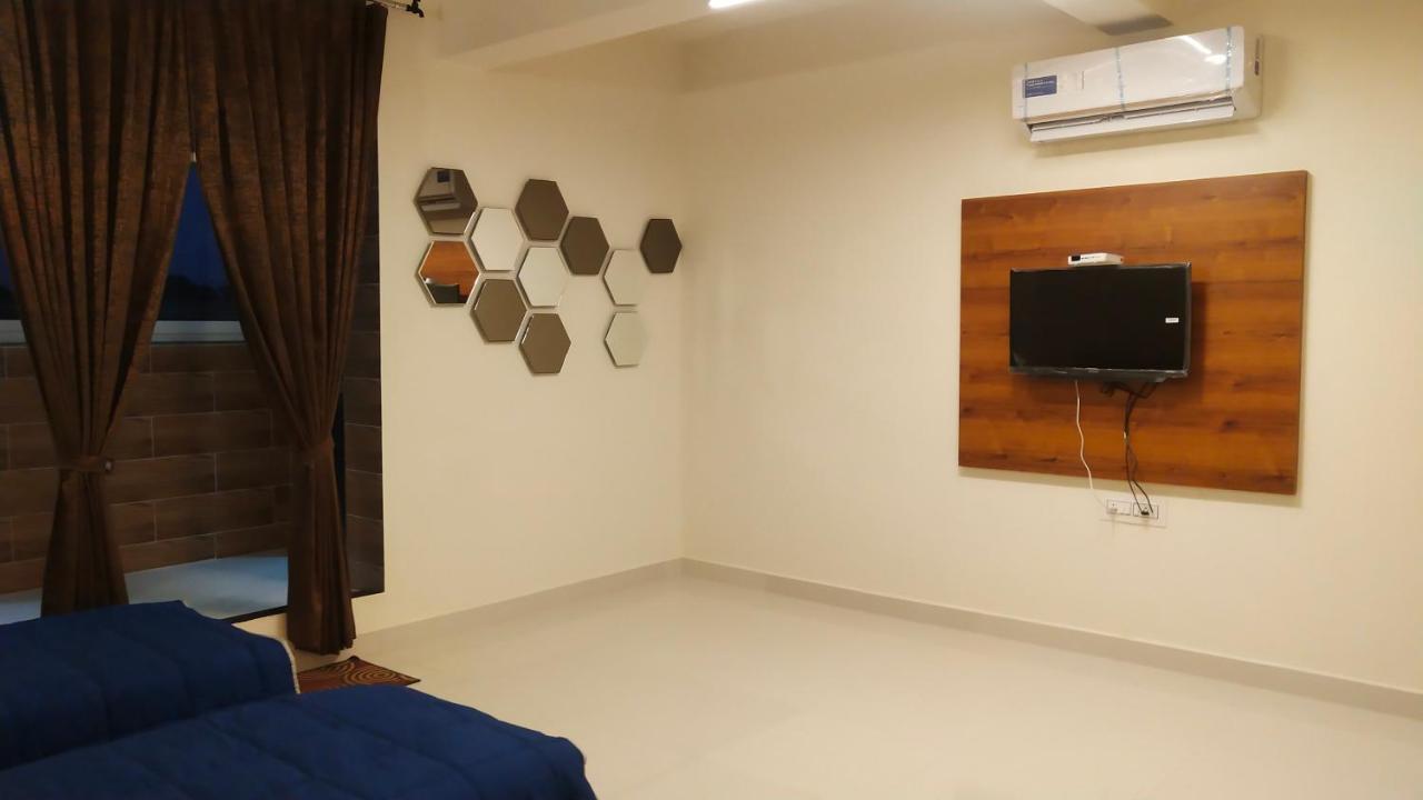 Hotel Kailash Virpur Exterior photo